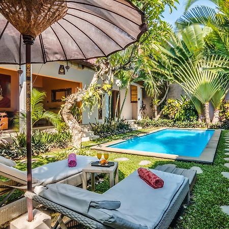 Villa Bisi Seminyak Eksteriør bilde