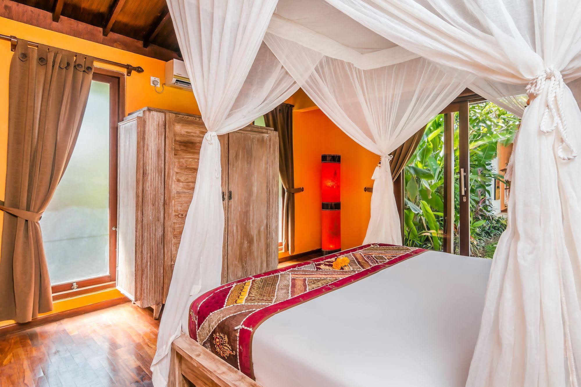 Villa Bisi Seminyak Eksteriør bilde