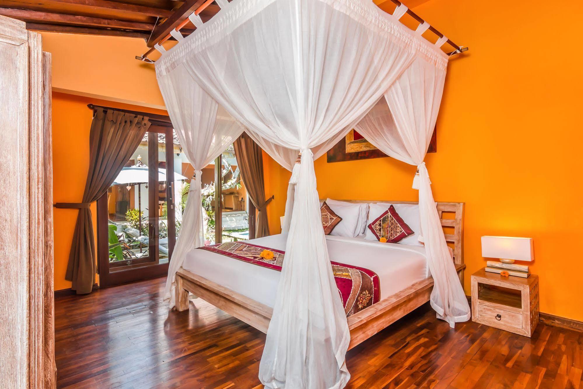 Villa Bisi Seminyak Eksteriør bilde
